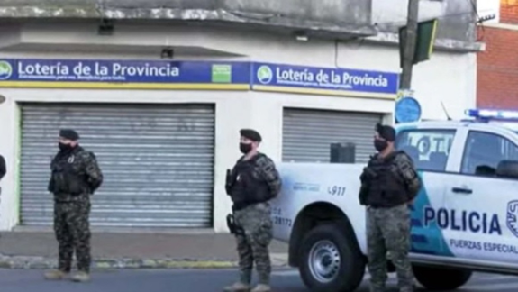 Tensión en Caseros: toma de rehenes y más de 300 disparos