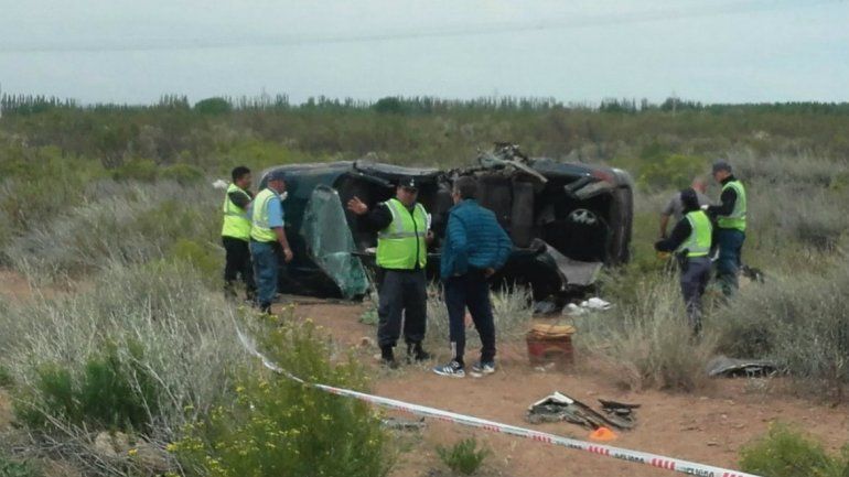 Turistas chilenos volcaron en la Autovía Norte: un muerto y tres heridos