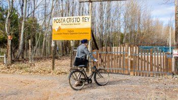 Carlos Estampilla, el personaje de la casa Museo del doctor Plottier. Carlos Estampilla, el personaje de la casa Museo del doctor Plottier.