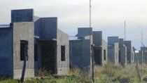 Las imputaciones se enmarcan en un acuerdo para la construcción de 404 viviendas en Cipolletti