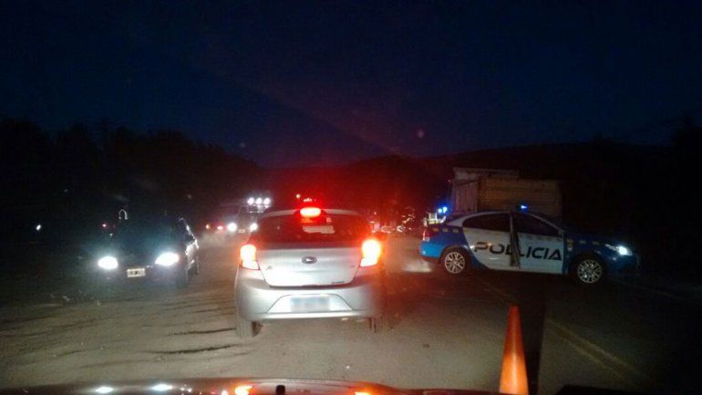 Un motociclista murió tras ser embestido en la Ruta 40