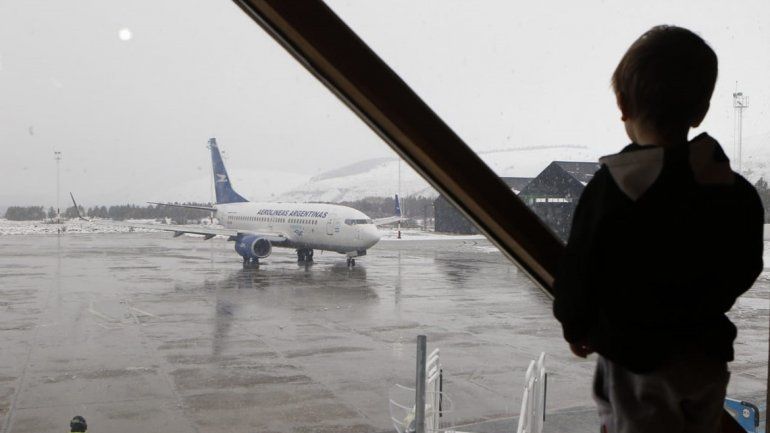 El aeropuerto de Chapelco funcionó con normalidad a pesar del clima