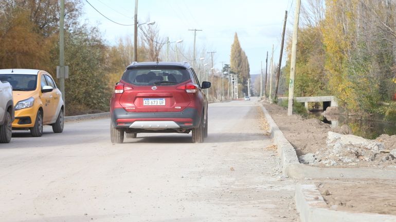 La pavimentación de la calle Bejarano está prácticamente lista.