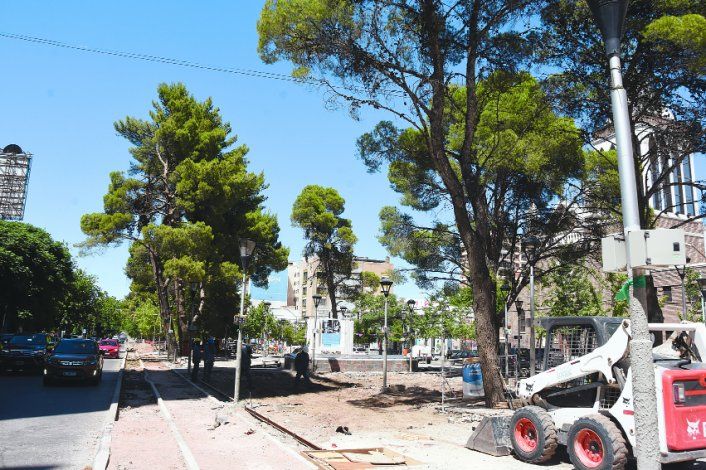 La Municipalidad está en plena remodelación de la Avenida Argentina.