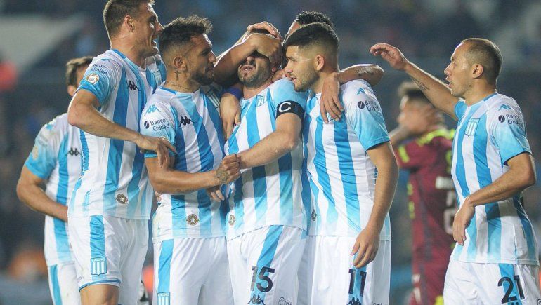 Racing volvió al triunfo y le ganó 3-1 al Tomba
