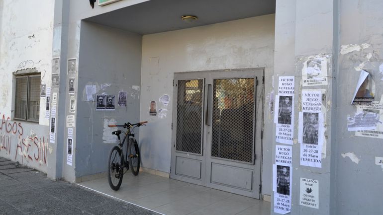 La Justicia cipoleña sobreseyó a un hombre de Fernández Oro que había sido acusado por violar a una niña. La medida se tomó ante su fallecimiento.&nbsp;