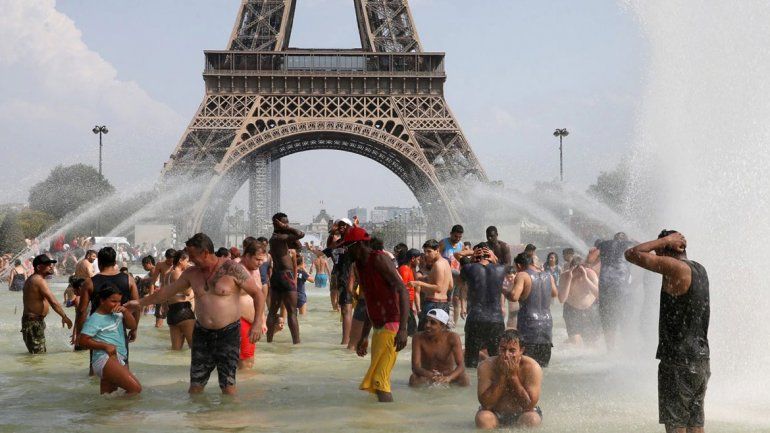 Europa está que arde: desde 1947 no hacía tanto calor en París
