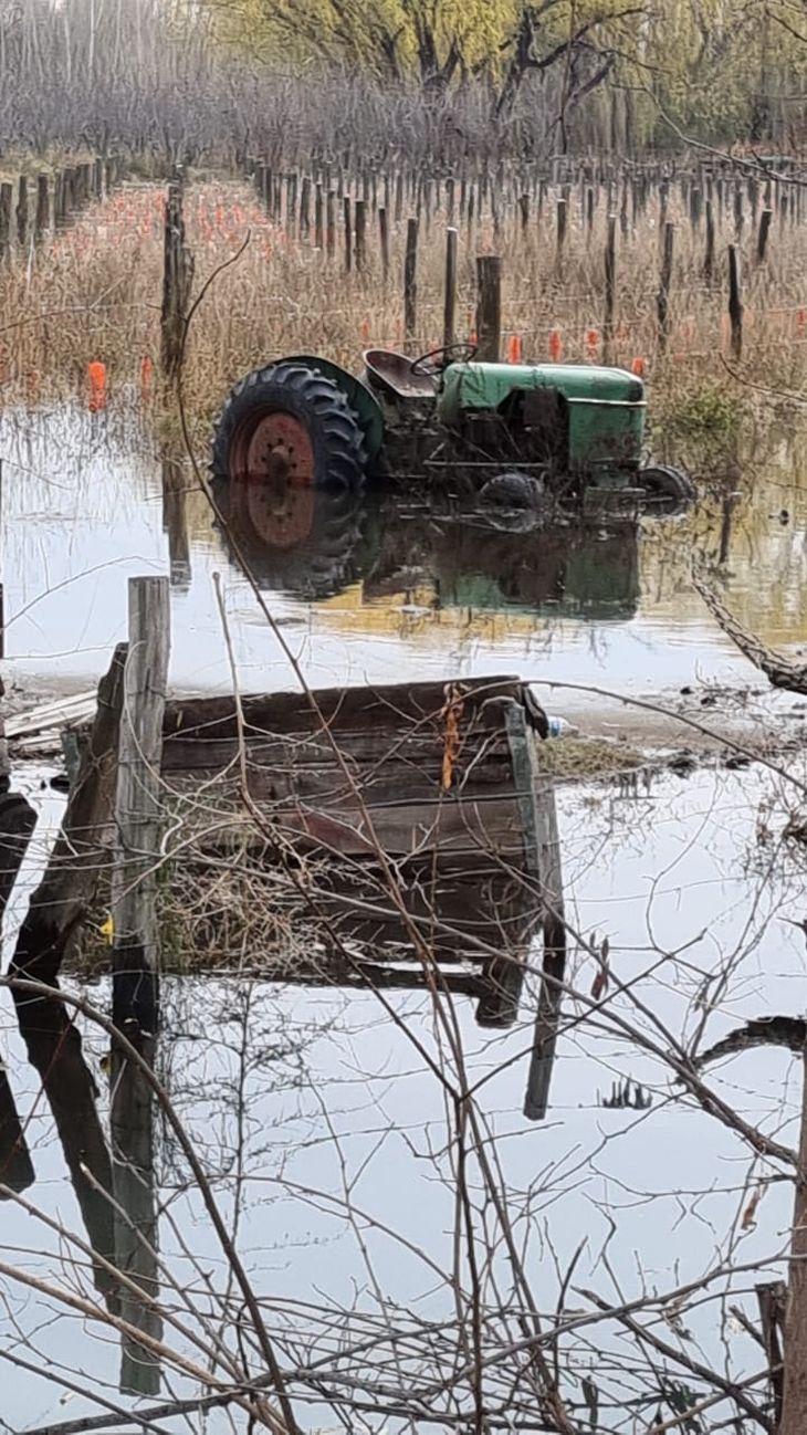 Las chacras del Valle, bajo agua. Las chacras del Valle, bajo agua.