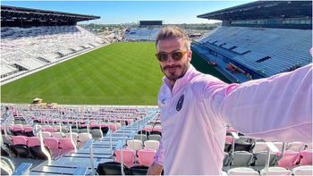 ¡que escandalo! la jugada que se mando el inter de milan mientras espera a lionel messi ¡que escandalo! la jugada que se mando el inter de milan mientras espera a lionel messi