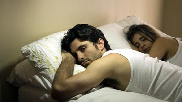 Los problemas socioeconómicos complican la intimidad de las parejas e incrementan los conflictos.