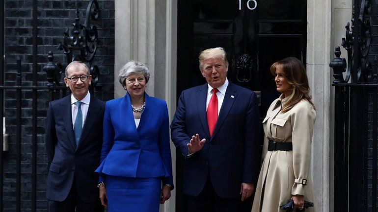 Trump negocia con Theresa May acuerdos posbrexit