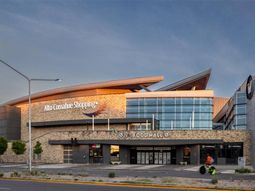 La Cooperativa Barrio Obrero está actualmente realizando ampliaciones en el Alto Comahue Shopping. Las tareas empezaron a fines de diciembre y concluirán en abril próximo. Antes, la entidad desarrollaba grandes obras con aportes del Estado. La Cooperativa Barrio Obrero está actualmente realizando ampliaciones en el Alto Comahue Shopping. Las tareas empezaron a fines de diciembre y concluirán en abril próximo. Antes, la entidad desarrollaba grandes obras con aportes del Estado.