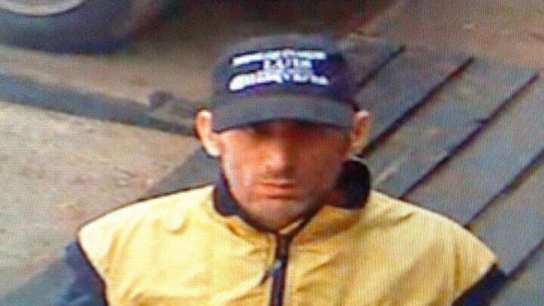 Eduardo Klun tiene 50 años y supo ser guardavidas en Pinamar.