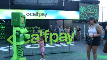 El stand de Calfpay uno de los más visitados en la Fiesta de la Confluencia 2025