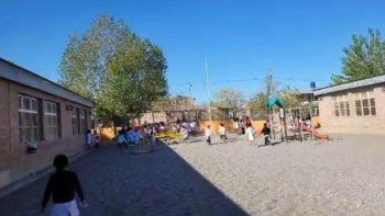 evacuaron una escuela del oeste: el angustiante mensaje de una docente evacuaron una escuela del oeste: el angustiante mensaje de una docente