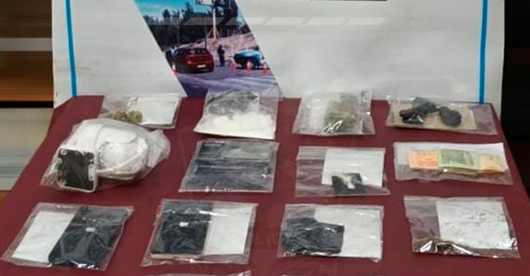 El personal secuestró varios elementos de interés para la causa. El personal secuestró varios elementos de interés para la causa.