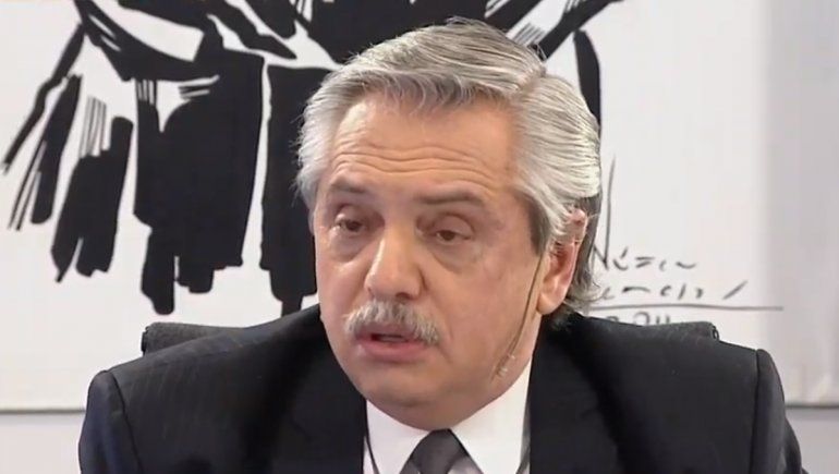 Alberto Fernández no descarta volver a fases más estrictas de la cuarentena