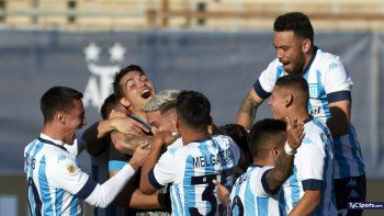 racing vencio a boca, que no podra ir por el tri, y es finalista racing vencio a boca, que no podra ir por el tri, y es finalista
