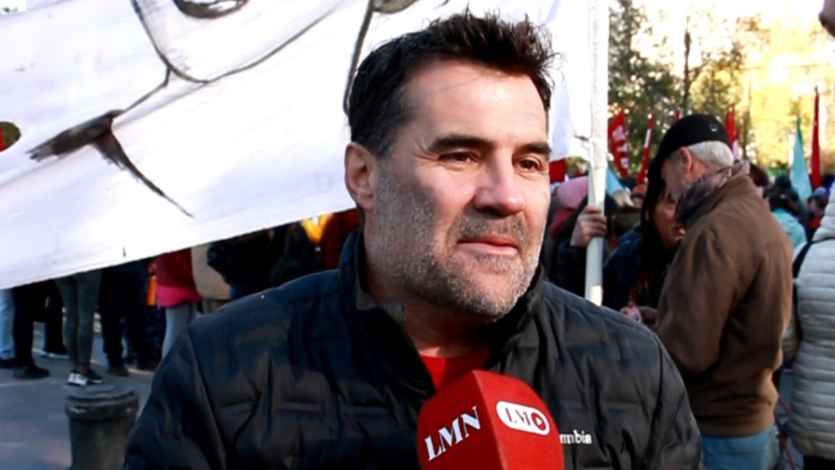 Darío Martínez respondió a las duras críticas de dos dirigentes peronistas thumbnail