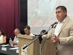 gonzalo nunez abrio las sesiones en el chanar: no vinimos a hacer lo mismo de siempre gonzalo nunez abrio las sesiones en el chanar: no vinimos a hacer lo mismo de siempre