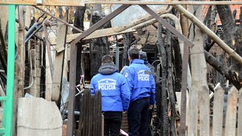 te voy a prender fuego: la desconfianza de los vecinos tras el incendio fatal en don bosco ii te voy a prender fuego: la desconfianza de los vecinos tras el incendio fatal en don bosco ii