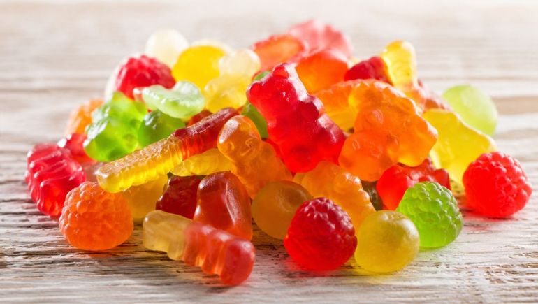 Gomitas con alto contenido de azúcar, uno de los principales componentes de estas golosinas ultraprocesadas. Gomitas con alto contenido de azúcar, uno de los principales componentes de estas golosinas ultraprocesadas.