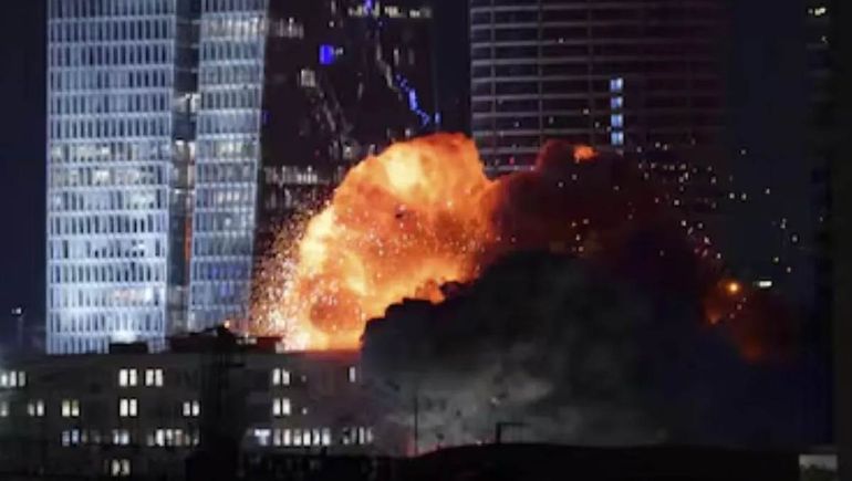 La bomba cayó cerca de Tel Aviv y provocó heridos.