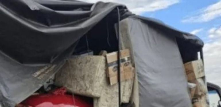 El millonario hallazgo de Gendarmería en un camión de mudanza en plena ruta