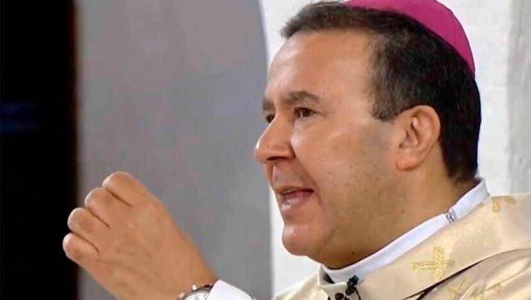 Renuncia Obispo que se masturbó en videollamada