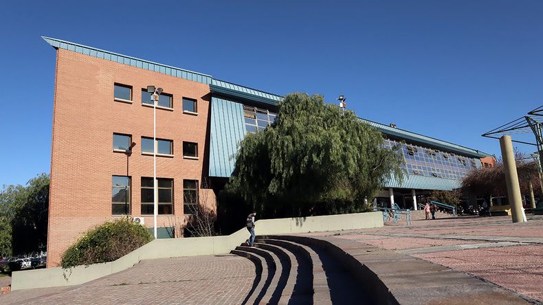 Bronca por el fallo desorbitante: Es un disparate que el Estado deba pagar 200 millones a cada niño que se accidenta | LM Neuquen Bronca por el fallo desorbitante: Es un disparate que el Estado deba pagar 200 millones a cada niño que se accidenta