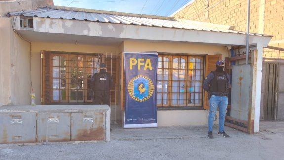 Lo detuvo la Federal por un tendal de víctimas de estafas en Neuquén 
