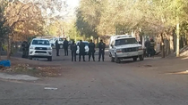 Más de 20 allanamientos se realizaban en Roca por el homicidio de Julián Dobra. 
