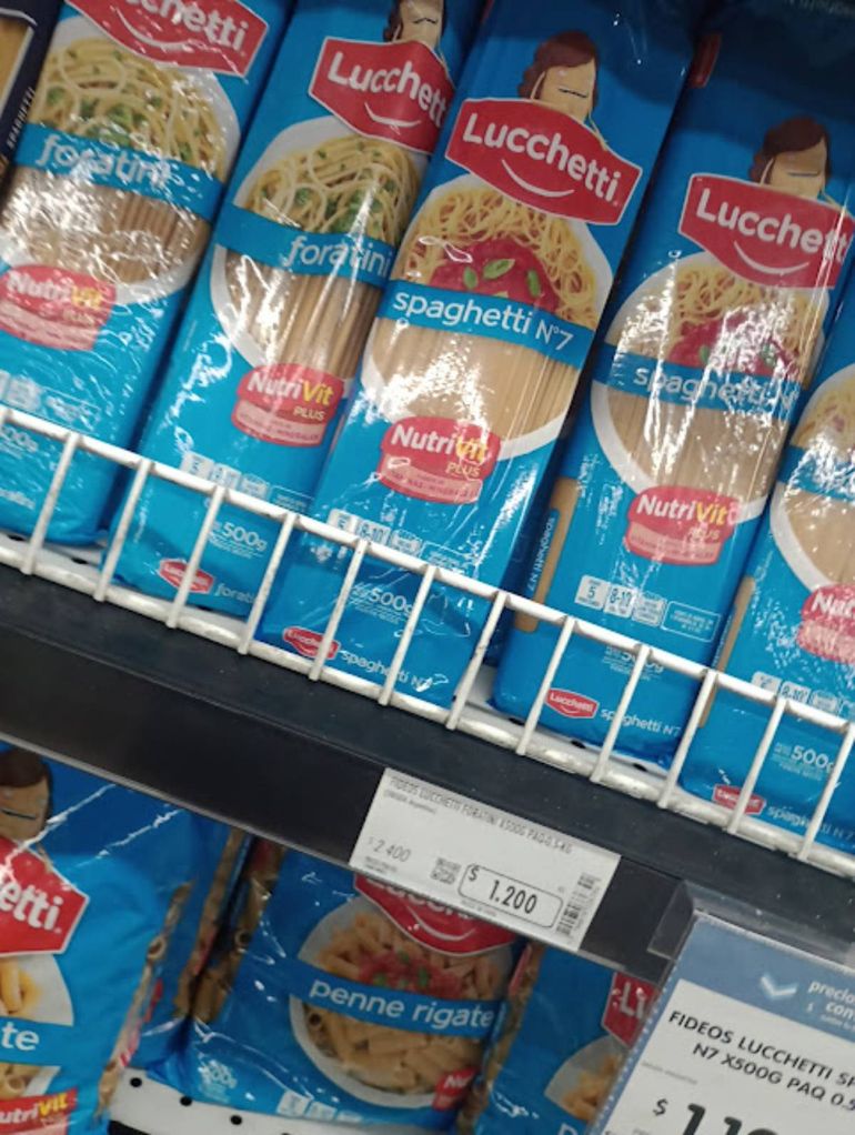En Argentina el precio de los fideos tallarines de de: $1,400 (1,63 dólares), mientras que en Italia ronda los $754 (0,88 dólares). Foto: Google. En Argentina el precio de los fideos tallarines de de: $1,400 (1,63 dólares), mientras que en Italia ronda los $754 (0,88 dólares). Foto: Google.