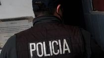 condenan a un policia por amenazar, robar y abusar de una mujer en un allanamiento condenan a un policia por amenazar, robar y abusar de una mujer en un allanamiento