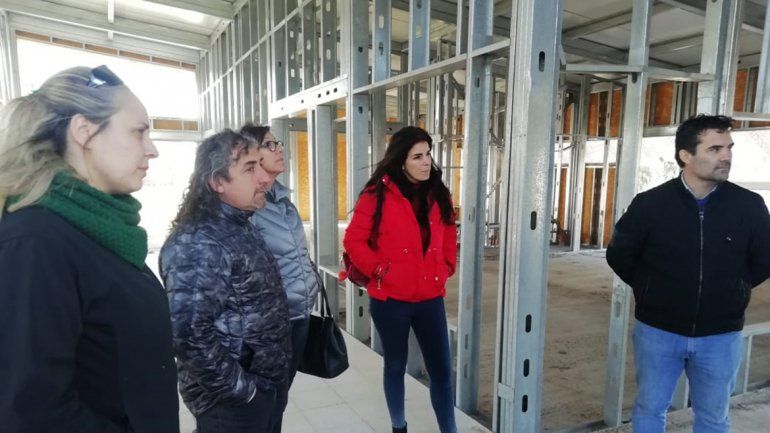 Candidatos kirchneristas prometen que terminarán los jardines