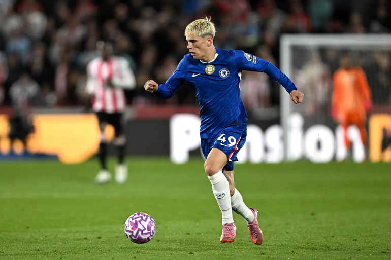 Garnacho rompió el silencio y habló de su conflictiva salida del Manchester United