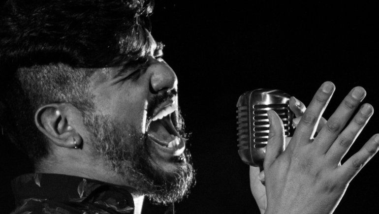 La propuesta de este finde: Zezé Nou sale a escena