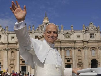 Cuánto cobra por mes el Papa León XIV