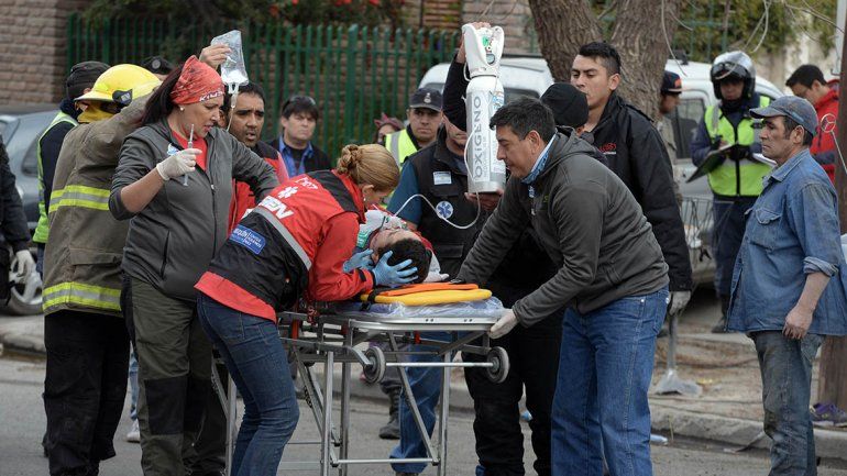 Murió el bebé que estaba en el auto que fue aplastado por un camión sin frenos