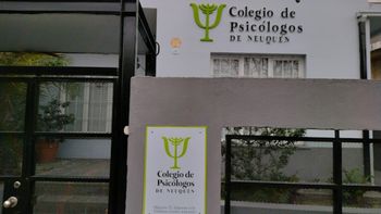 Se abrirá una investigación interna al profesional que emitió más de 800 certificados. Se abrirá una investigación interna al profesional que emitió más de 800 certificados.