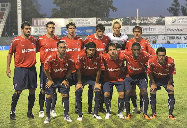 Escándalo: el ex Independiente que quedó envuelto en una violenta pelea en una cancha de fútbol 5