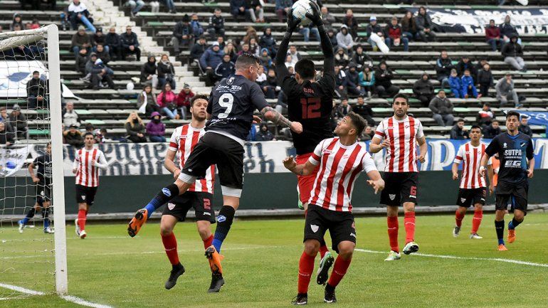 El arquero de Independiente Ceferino Arregui tuvo una buena actuación en el Mundialista de Mar del Plata.