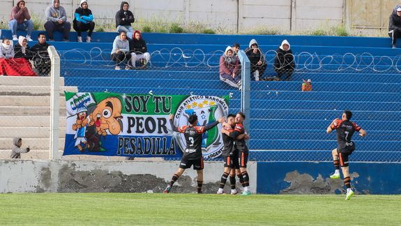 San Patricio derrotó a Maronese por la mínima en el comienzo del Regional. Fotos: Omar Novoa&nbsp;