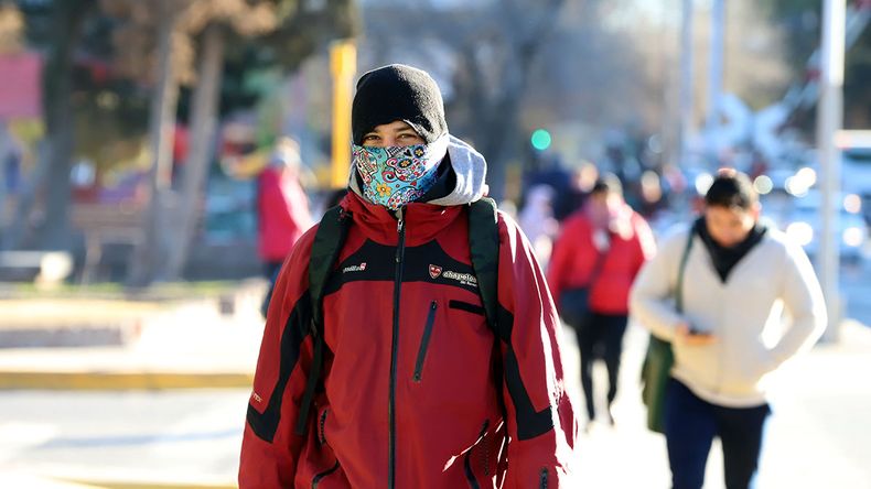 Vuelve el invierno bajo cero a Neuquén: clima frío y ventoso durante la semana