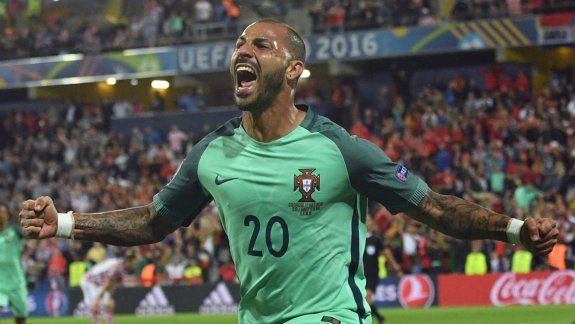 El veterano Quaresma convirtió el agónico gol que le dio la victoria a Portugal.