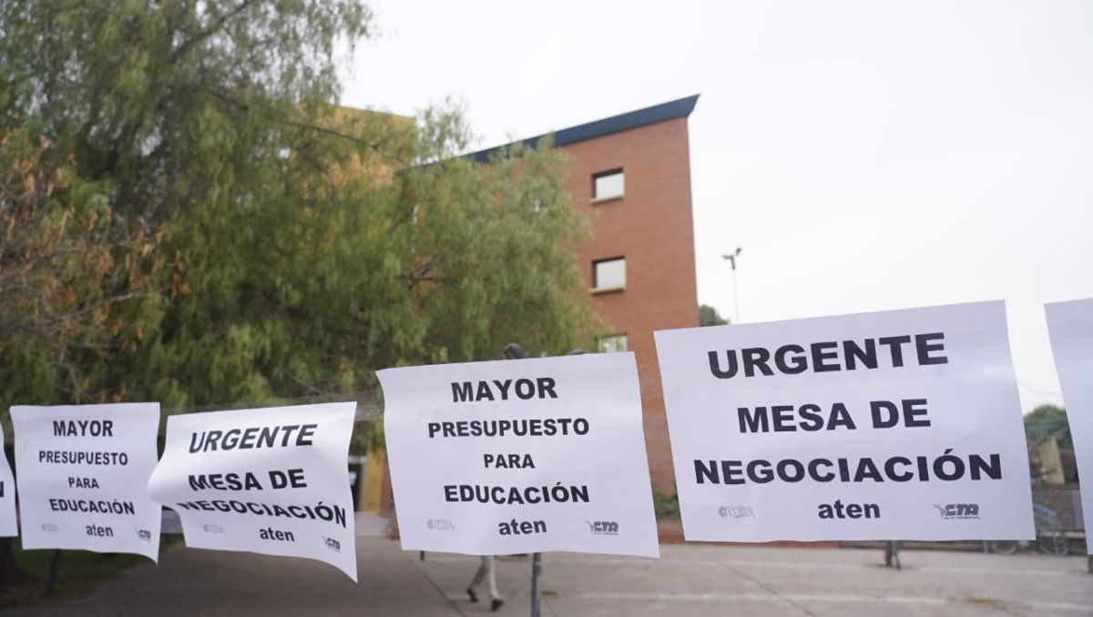Empezó el paro de 72 horas de ATEN: llega apoyo nacional de la izquierda