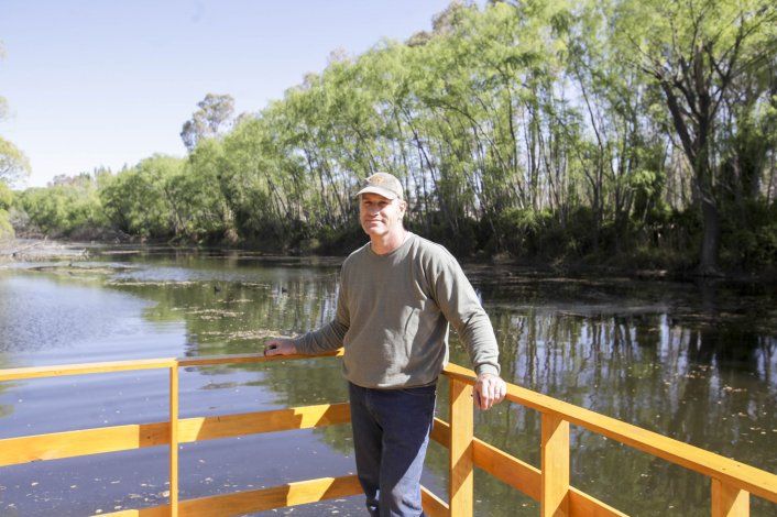 Biologist Hernán López is the curator of the Botanical Garden. 