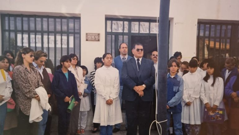 Dolor en Plottier por la muerte del profesor Hugo Milán: Tus huellas quedarán en nuestra ciudad