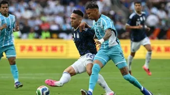 La Selección Argentina anotó el primer gol de la Selección Argentina. La Selección Argentina anotó el primer gol de la Selección Argentina.