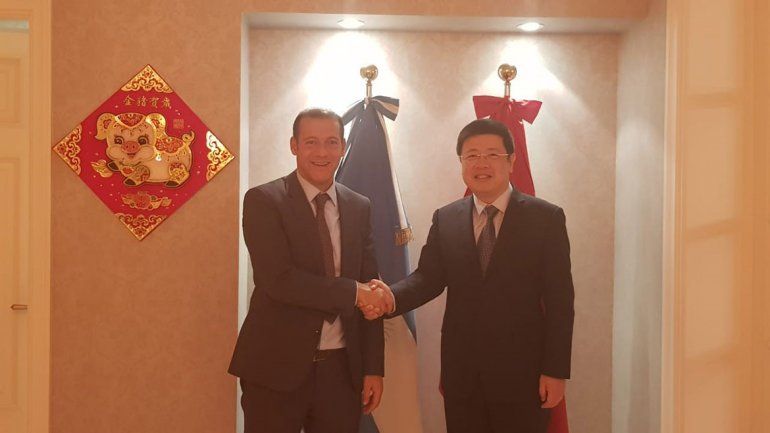 Gutiérrez se reunió con el embajador de China y acordaron un encuentro con empresarios